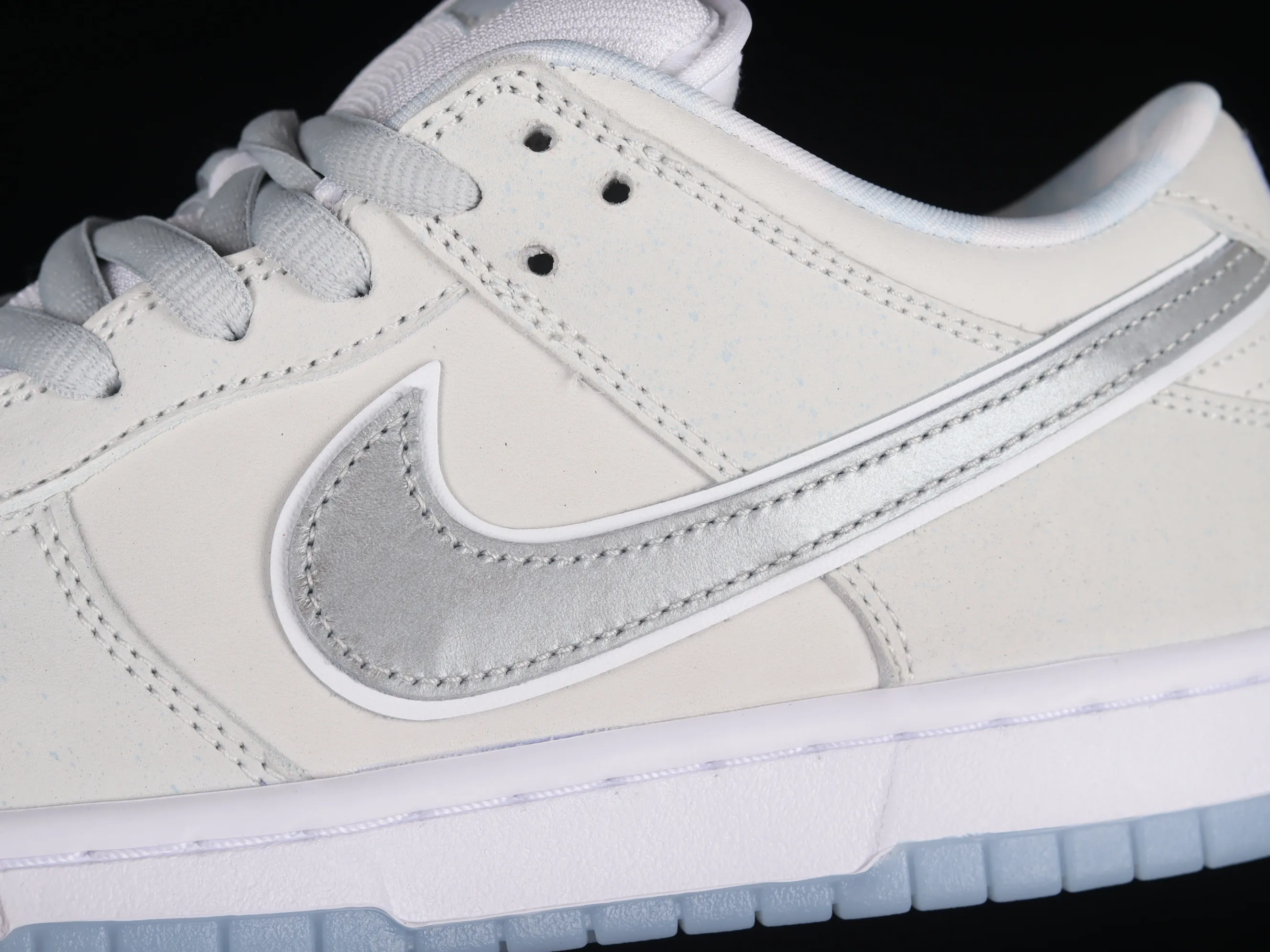 All Categories Nk SB Dunk Series Nk SB Dunk Low Low-top sneakers OG version Concepts x Nk Dunk Low Pro SB "White lobster" Full toe layer white lobster SB low-top sports and leisure sneakers FD8776-100